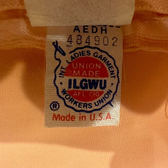 True Vintage Peach Floral Satin Dress - Picture 16 of 17